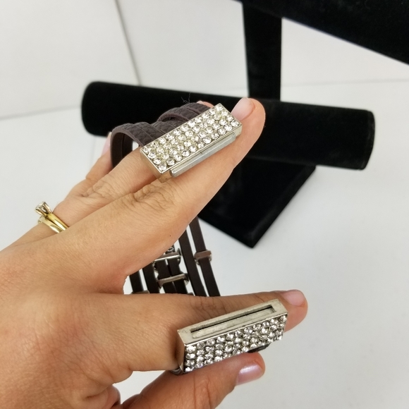 Cuff Bracelet Magnetic Snap - Picture 4 of 8